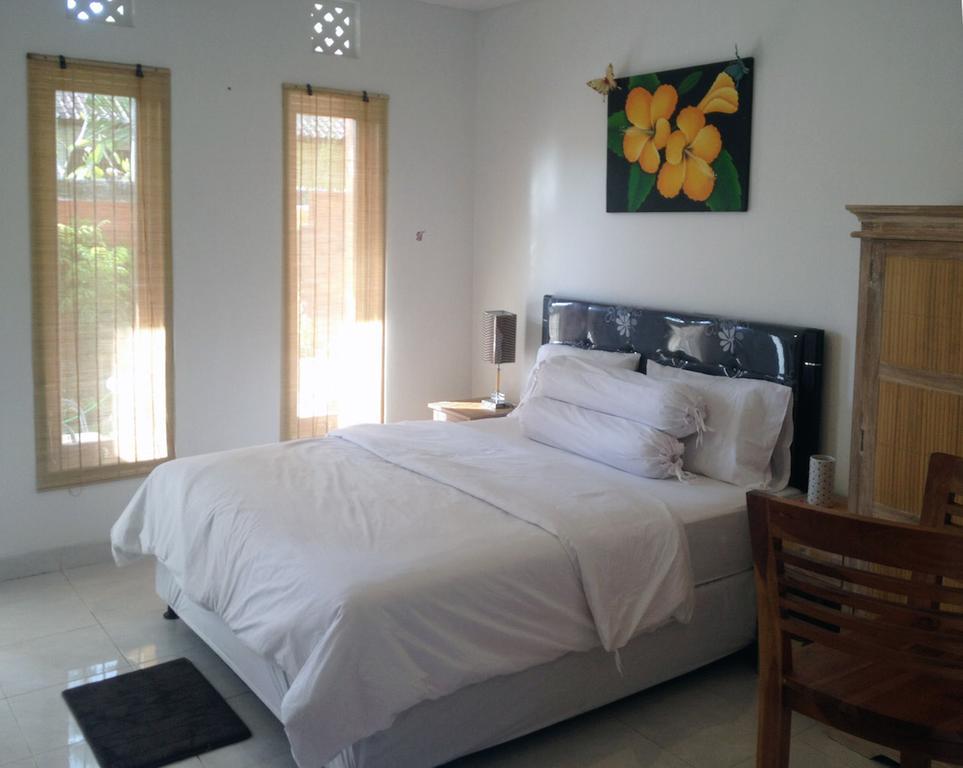 Merpati - Studios Sanur Εξωτερικό φωτογραφία