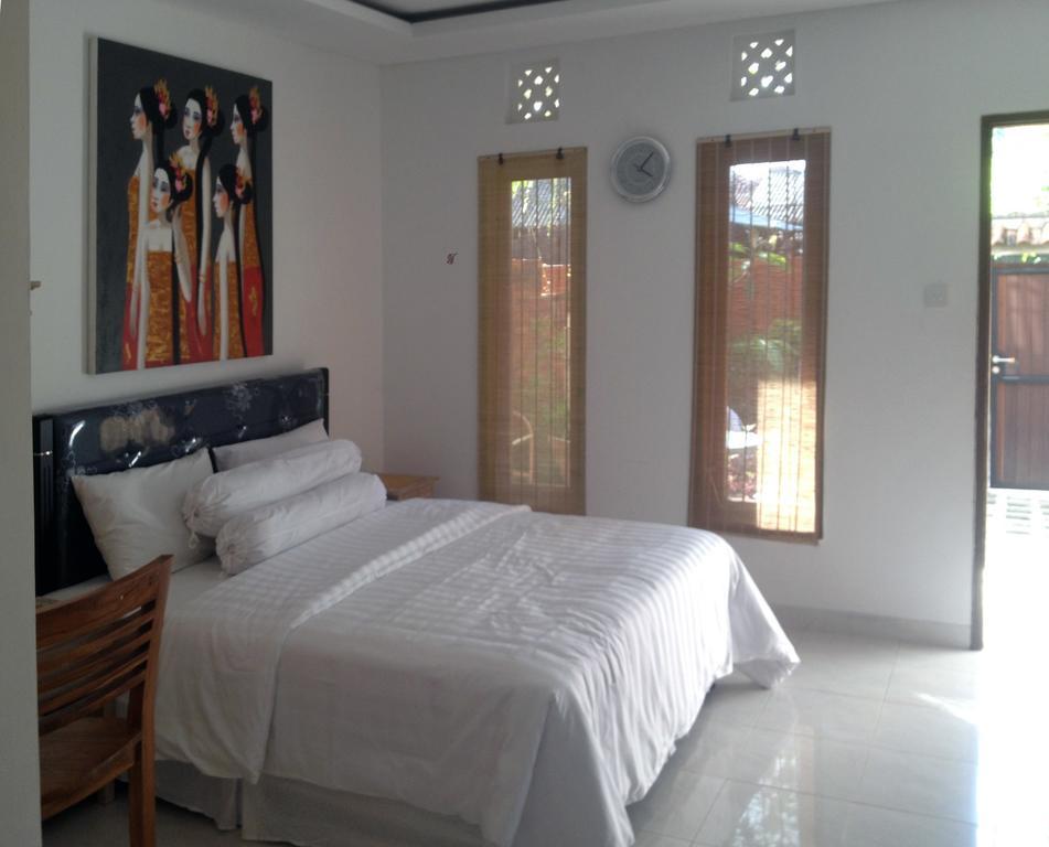 Merpati - Studios Sanur Εξωτερικό φωτογραφία