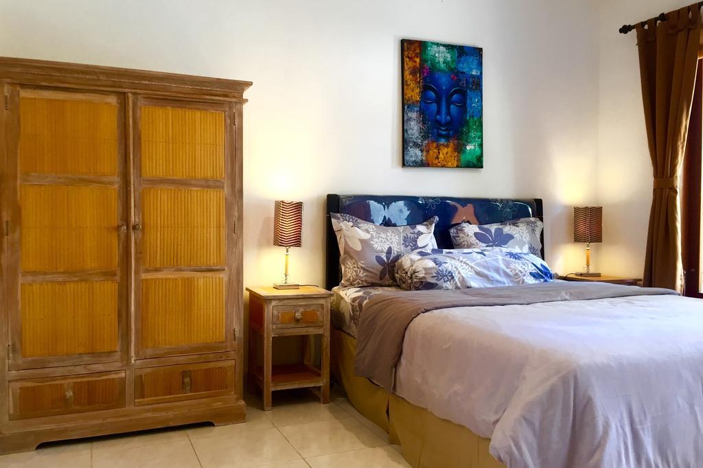 Merpati - Studios Sanur Εξωτερικό φωτογραφία